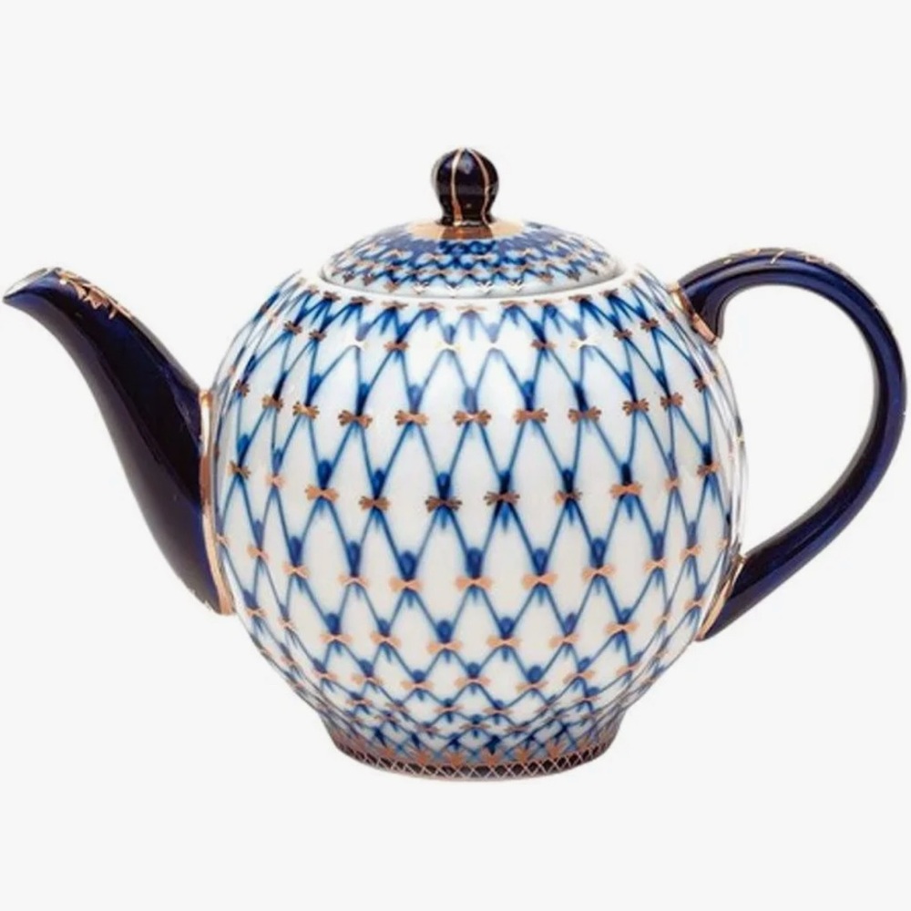 Lomonosov Imperial Russian Porcelain Cobalt Blue 24k Gold Net pattern Teapot